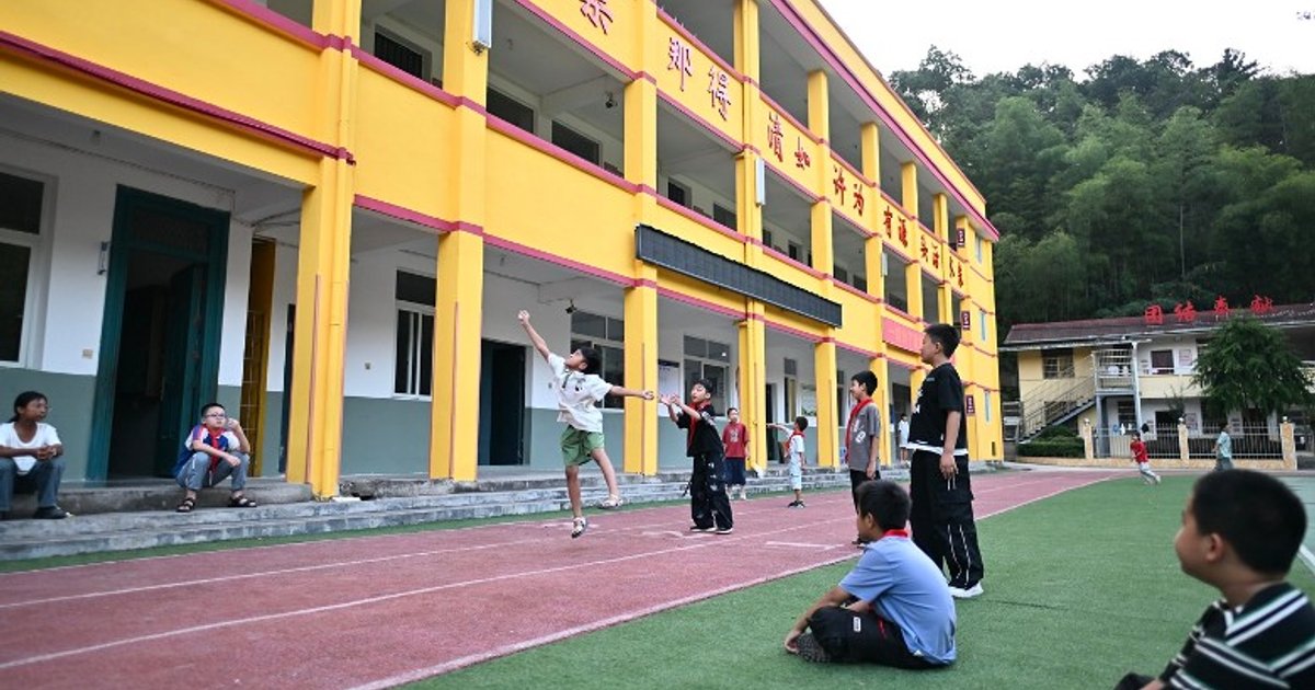 5年關閉近3萬間小學 各地閒置校舍改建養老院