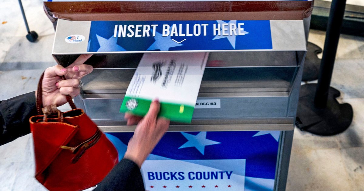 US judge again halts Trump mail ballot rule