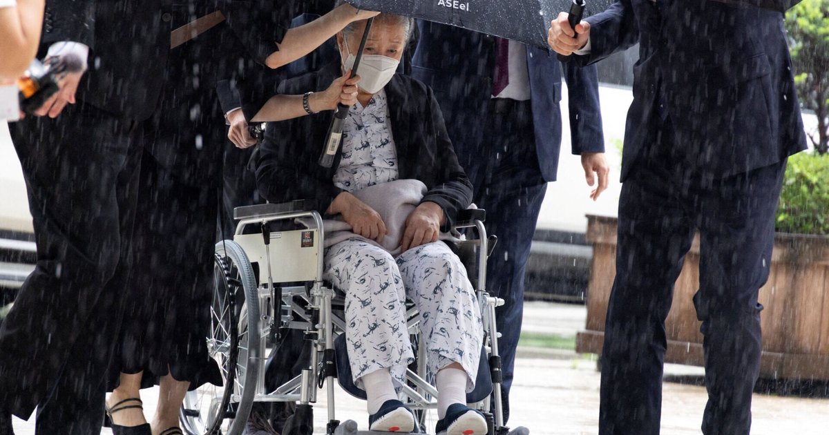 南韓統一教會長韓鶴子涉賄金建希判囚兩年