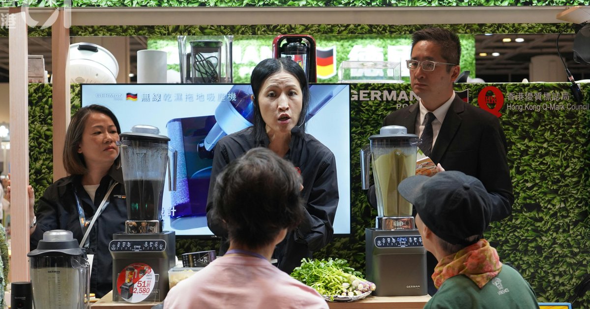 Silver Economy Tours Showcase Senior-Friendly Products as Hong Kong Ages