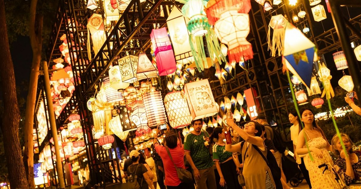維園「國際中秋綵燈匯」開幕 逾三千盞特色花燈閃耀 羅淑佩：古今中外文化同場輝映