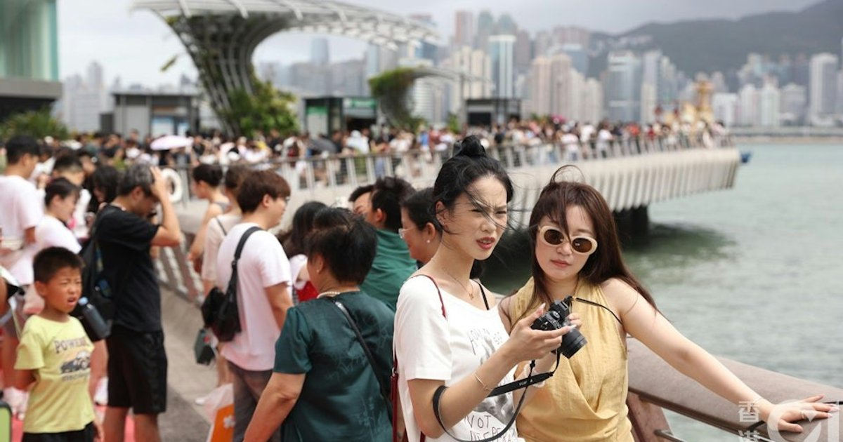 旅監局跟進黃金周懷疑加插購物行程　強調對威迫購物零容忍