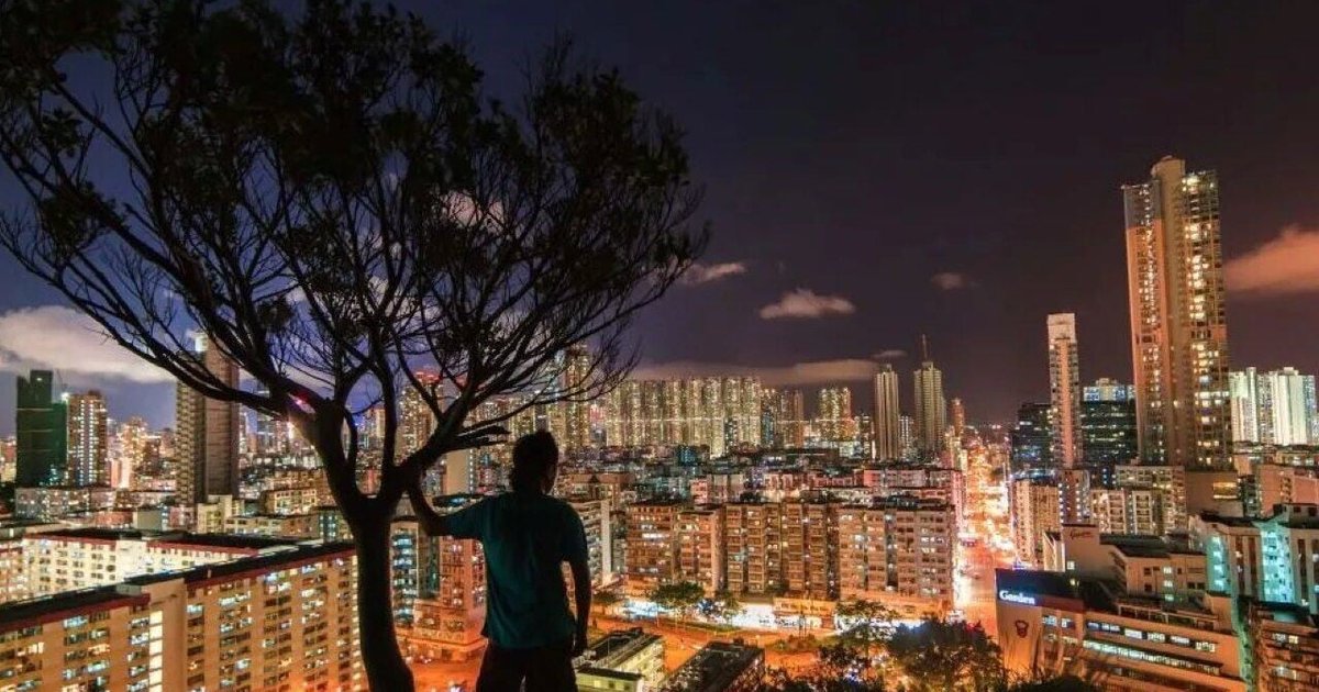 Sunset Hike to Garden Hill in Sham Shui Po