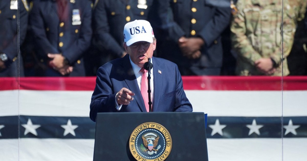 Trump Orders Removal of Canadian Products from US Federal Procurement