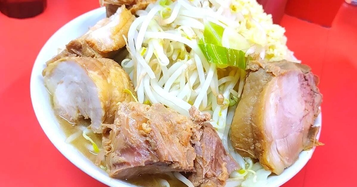 拉面二郎京都店推新规「仅限15分钟吃完」顾客吃完大碗拉面后街头狂吐惹邻居投诉