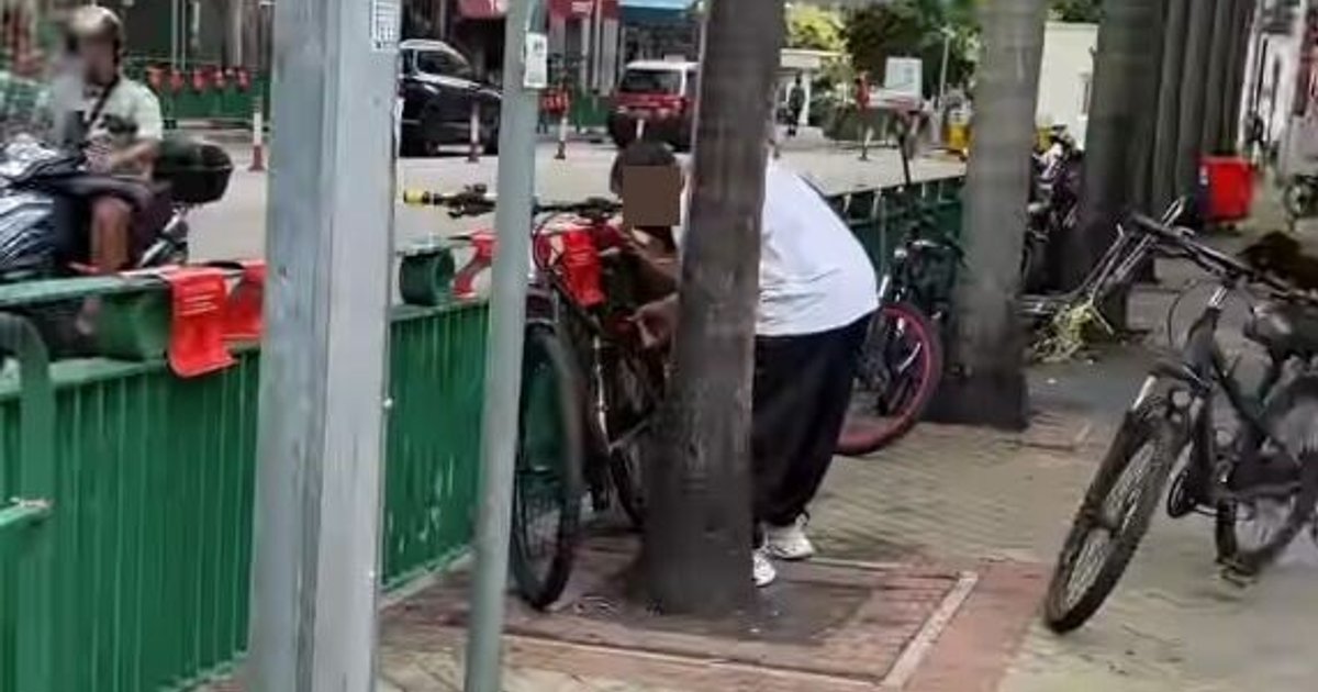 天水圍俊宏軒對開疑偷單車 兩男被拍片鋸鎖