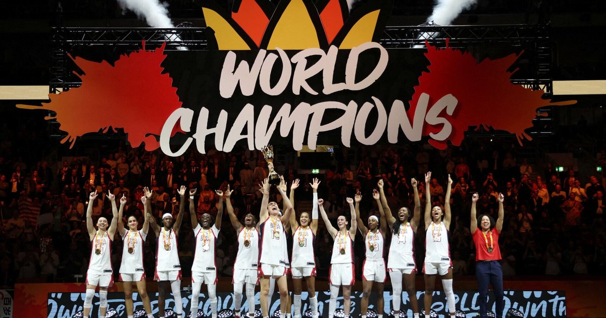 美国女篮决赛97:79击败法国 实现世界杯五连冠