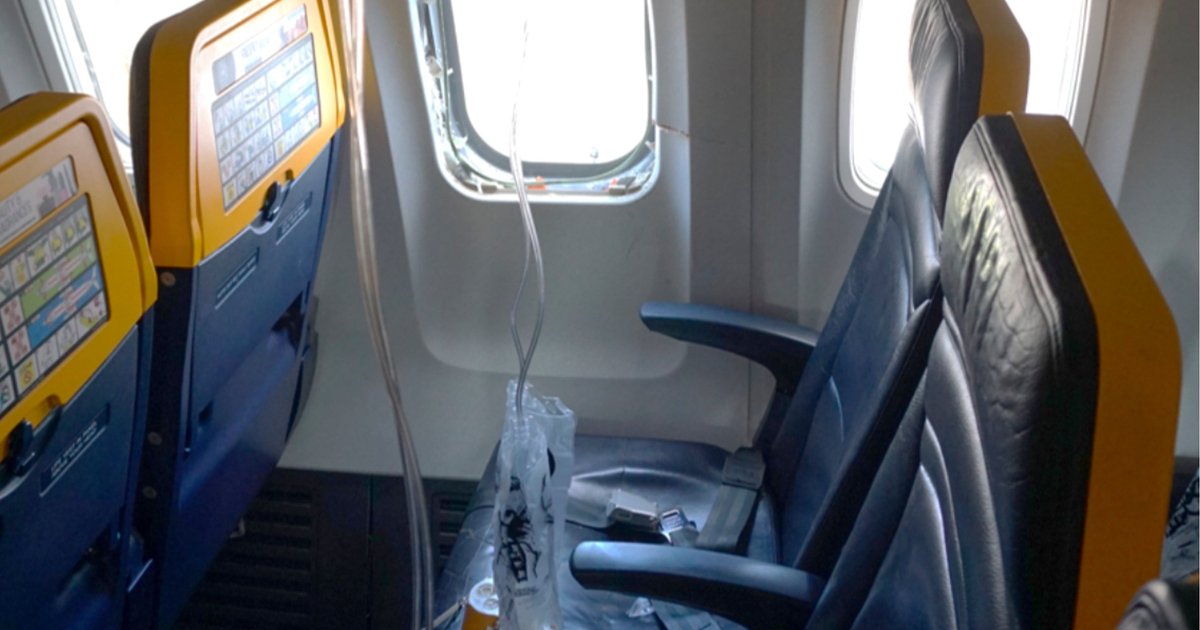 Broken Engine Fan Blade Shattered Ryanair Window, Nearly Sucked Passenger Out