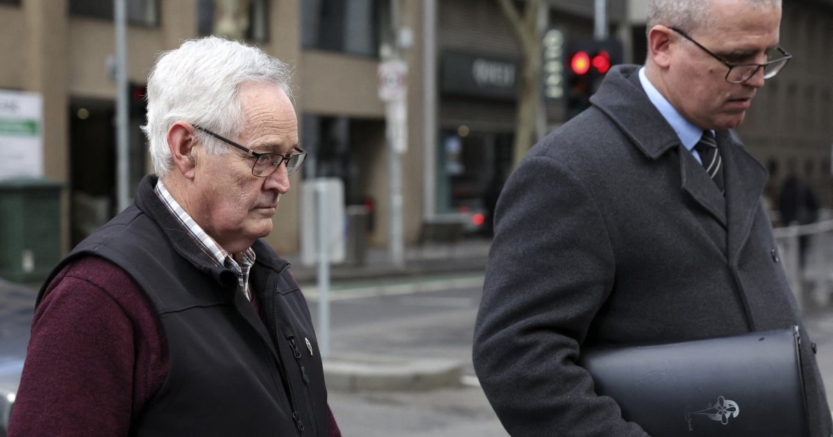 Prosecutors seek no-parole life term in mushroom murders