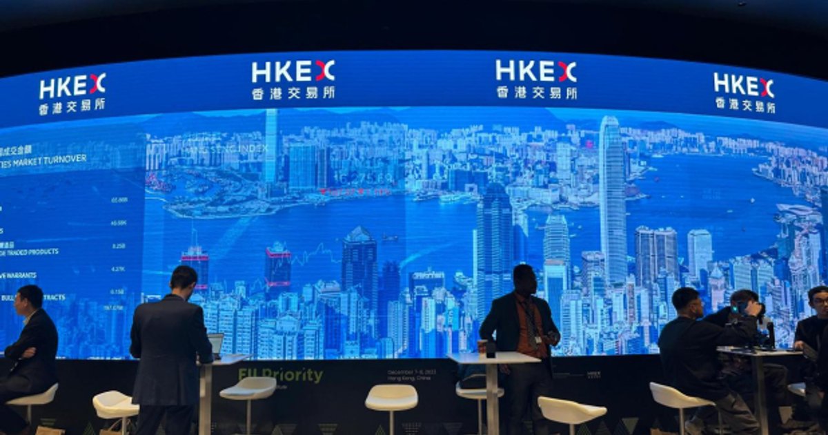 港股低收492点 阿里巴巴配股集资800亿急挫近9%