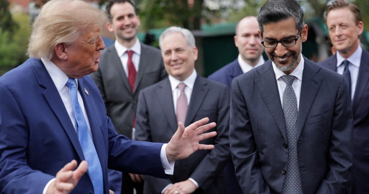 Trump Drops Atlantic Renaming Push After Google Rebuff
