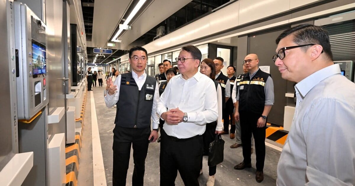 陳國基視察新皇崗口岸 稱正籌備測試確保萬無一失