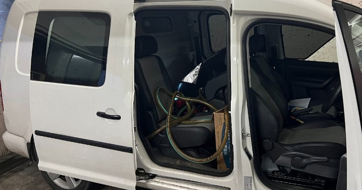 消防搗破鳳德商場停車場非法流動加油站