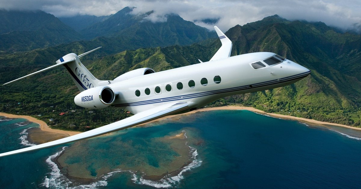 Private Jet Flap Fault Prompts Emergency Response at Hong Kong Airport