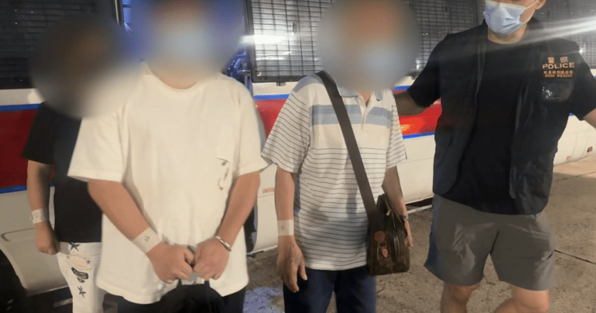 警搗荔枝角道懷疑百家樂賭檔拘8人