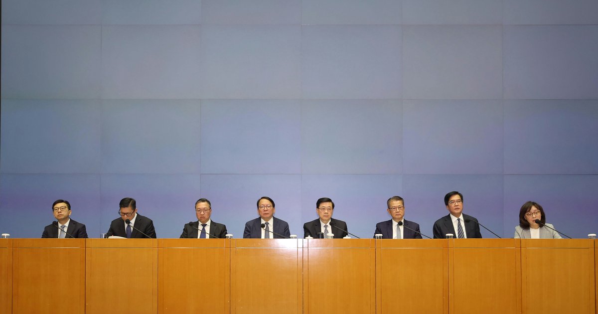 宏福苑|中联办:港府诚挚道歉、依法问责 展现负责任政府形象