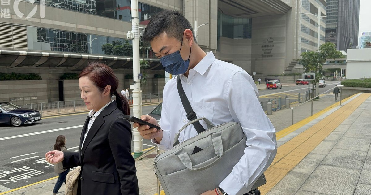 男警涉私藏女疑犯血样否认失当罪