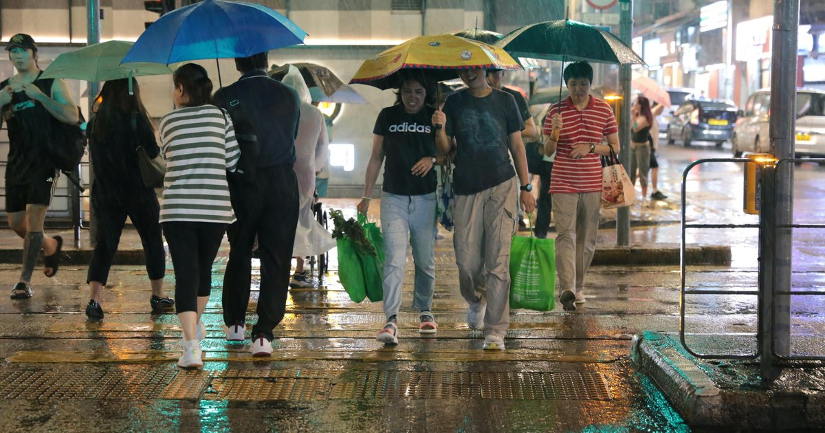 周四返工注意｜天文台料早上雨勢頗大及有狂風雷暴　周五酷熱33度