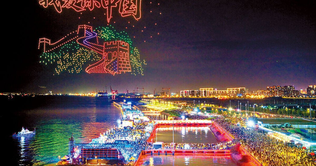 China Golden Week Travel, Consumption Surge as Long-Distance Trips, Immersive Experiences Gain Popularity