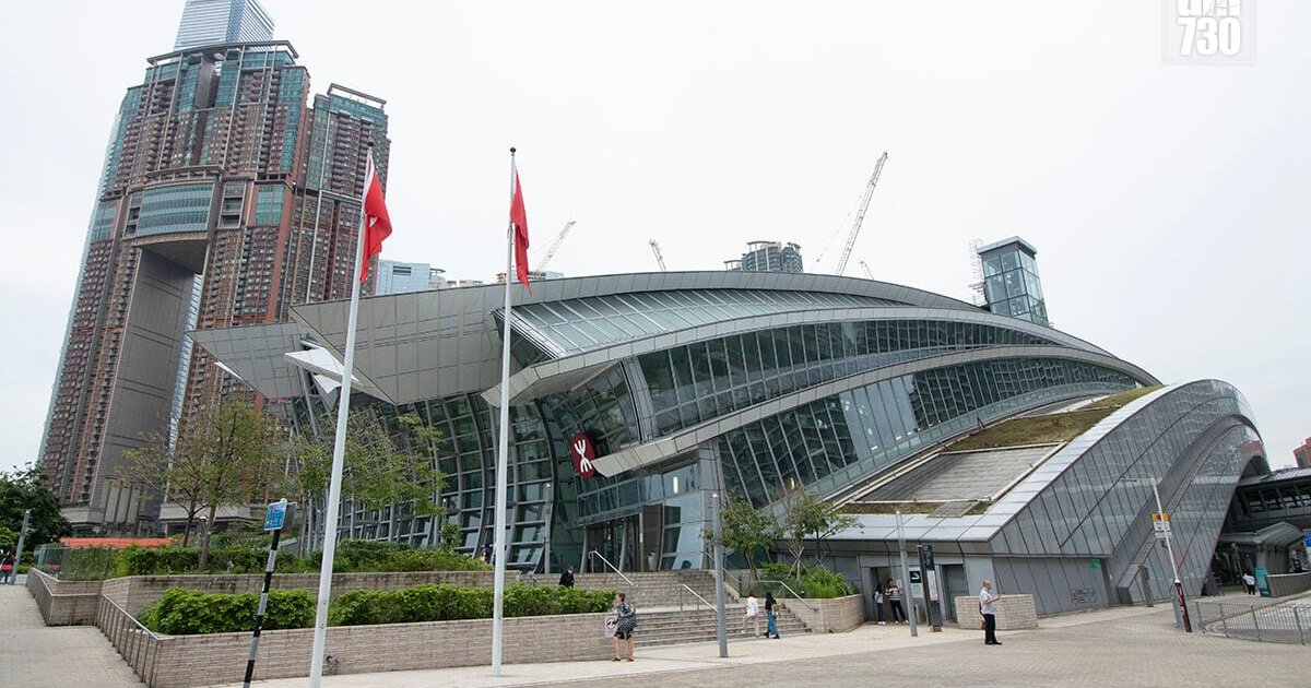 Autonomous Vehicles to Link West Kowloon Station and Airport Express Under New Pilot