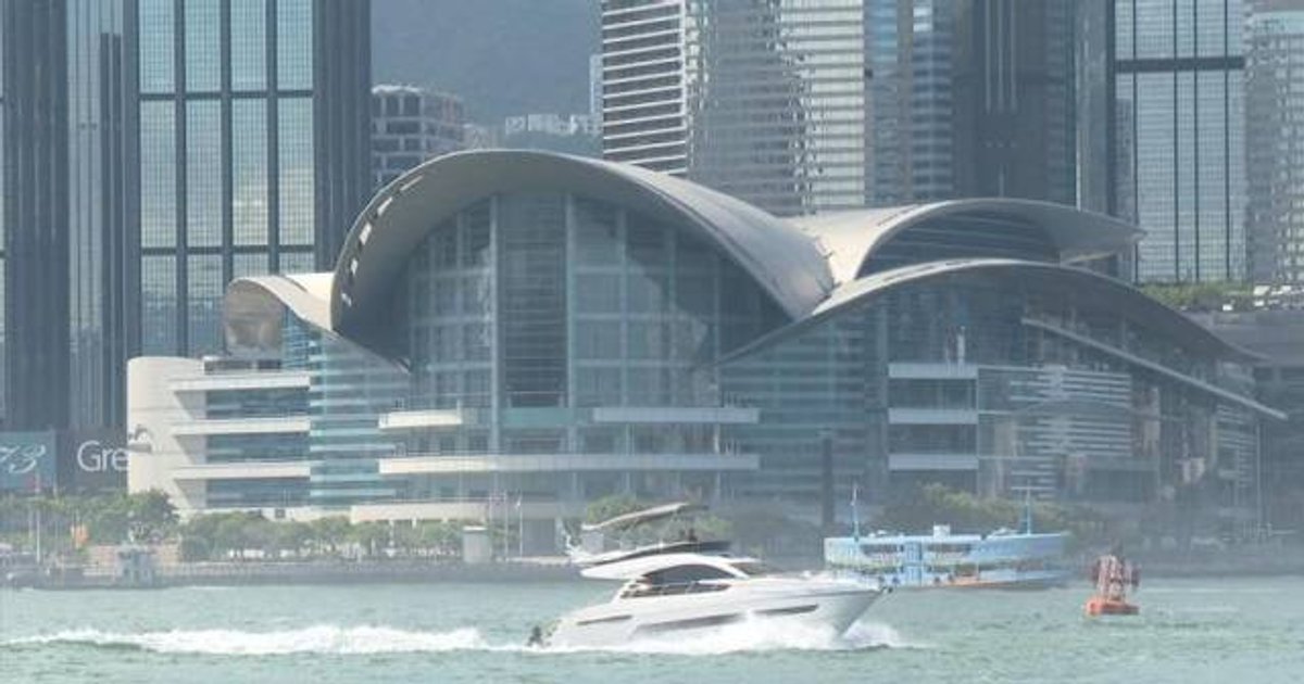 罗淑佩称旅发局针对高消费游艇旅客介绍海岸景点 料迪士尼亦受惠