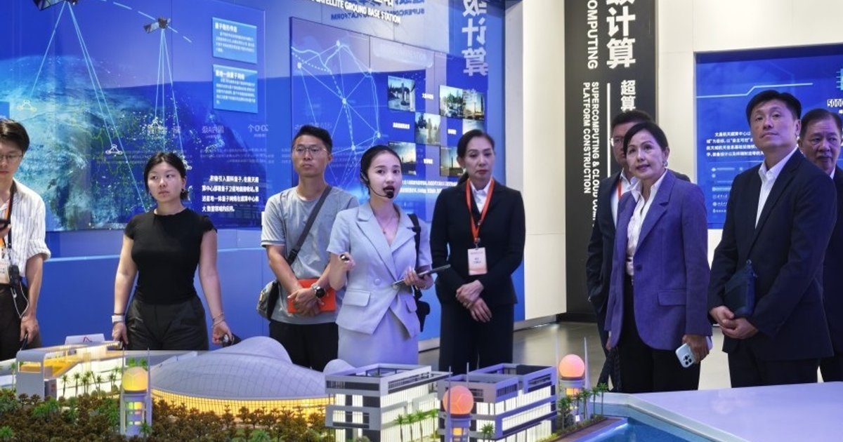 Hong Kong Delegation Explores China's Space ambitions at Wenchang Facilities