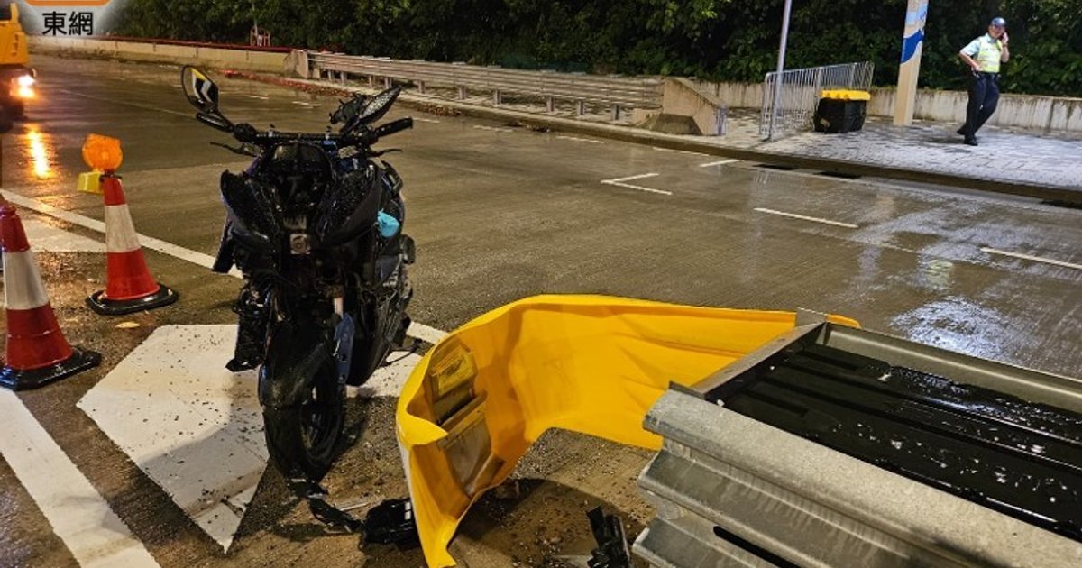 Scooter Crashes at Aberdeen Tunnel Exit; South Asian Delivery Rider Left in Coma