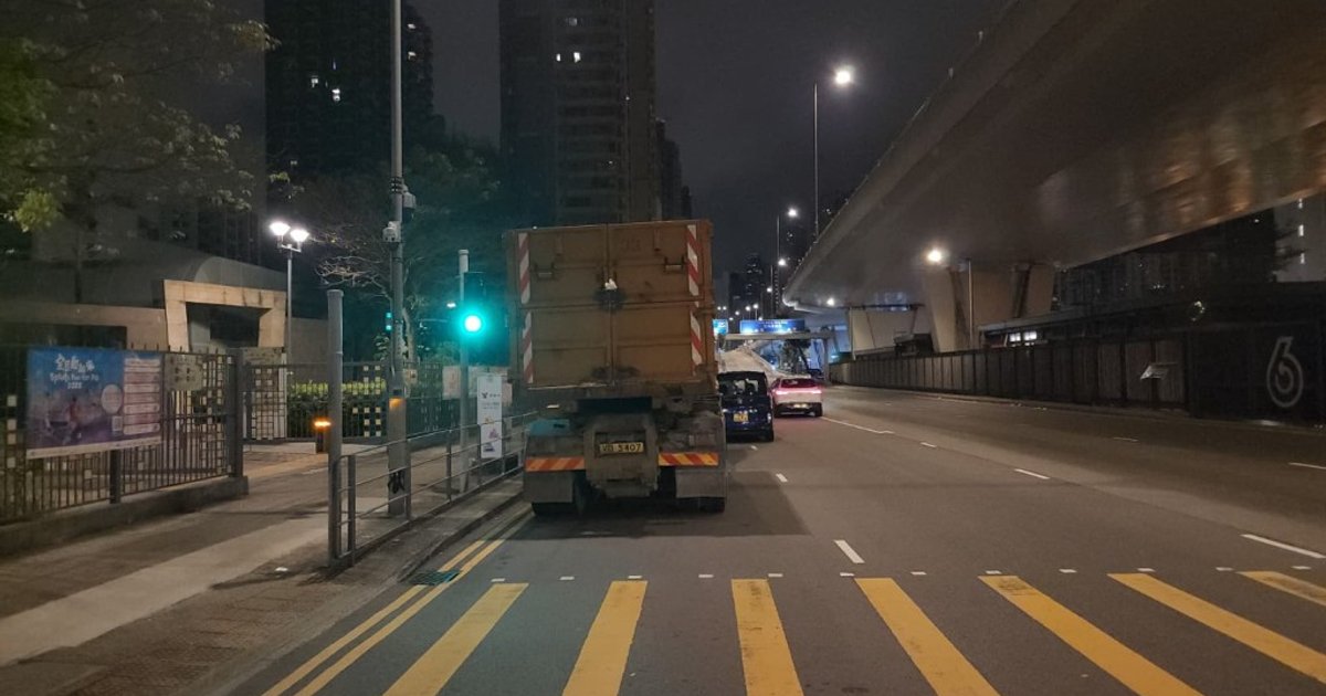 Taxi Driver Arrested After Hitting Pedestrian in Sham Shui Po