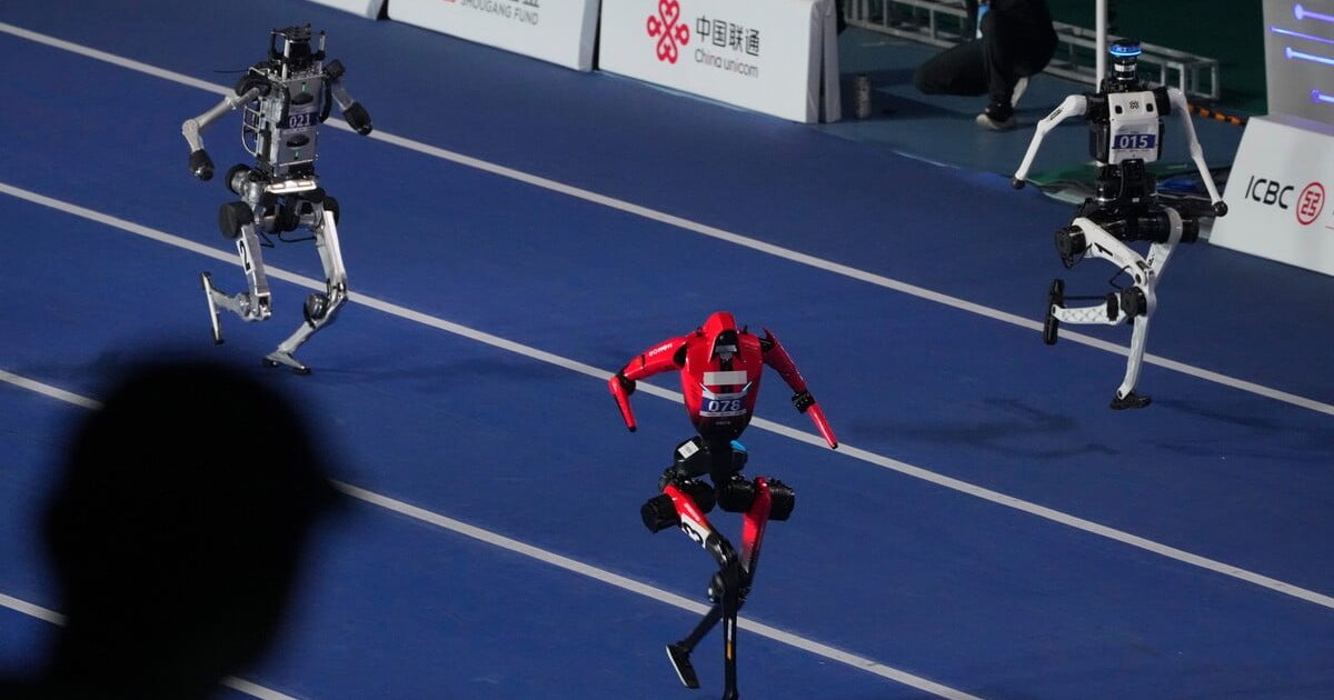 World Humanoid Robot Games: Chinese Robot Shatters Usain Bolt's 100m Record with 9.39-Second Sprint