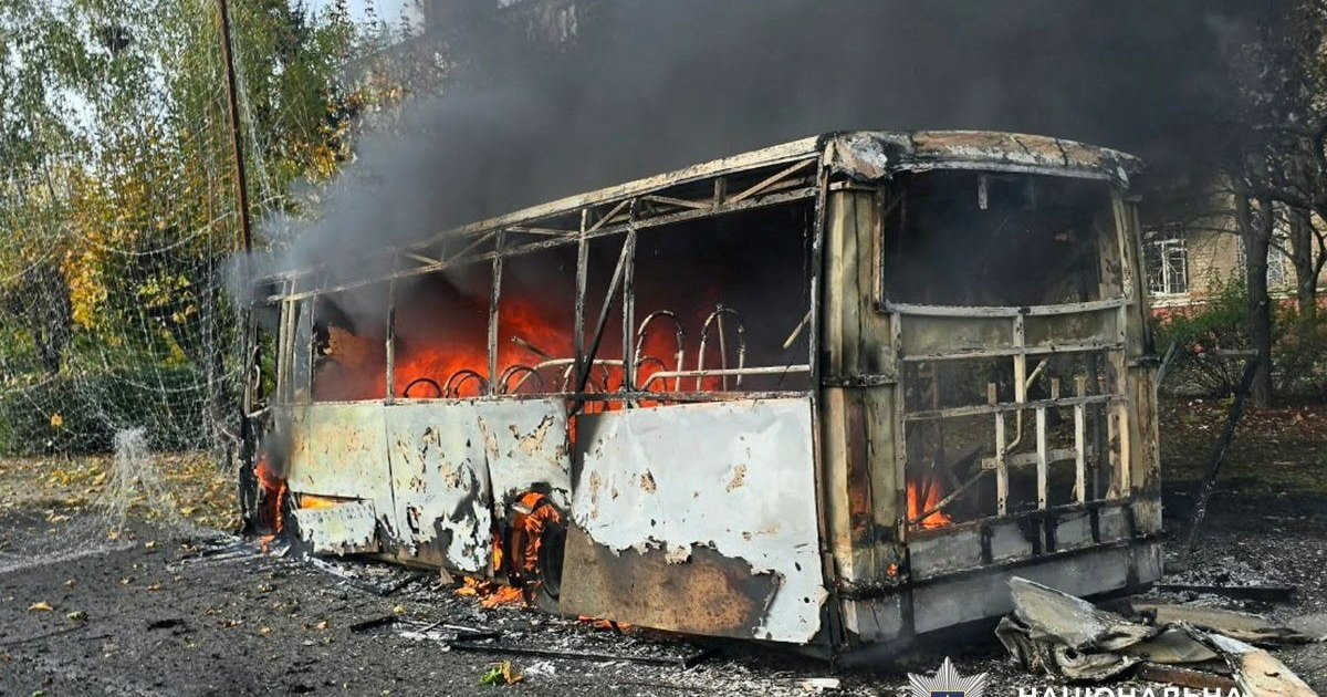 俄军炸弹袭击克拉马托尔斯克 至少33人死亡 泽连斯基批美国不作为