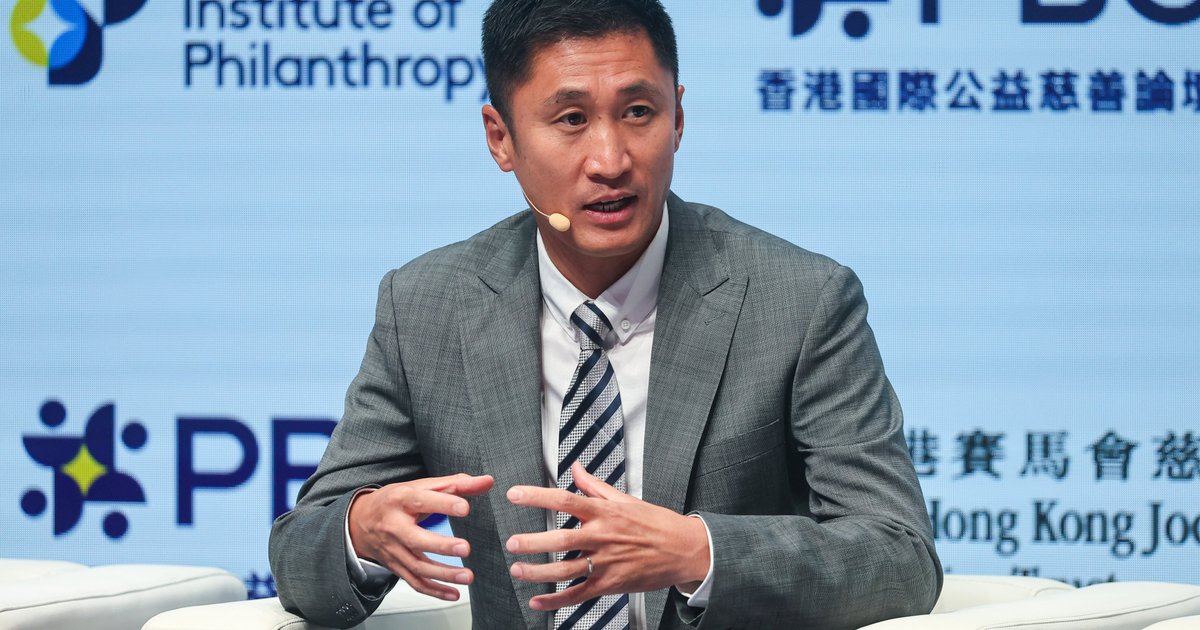 Chinese Referee Ma Ning Open to Third World Cup, Eyes New Generation