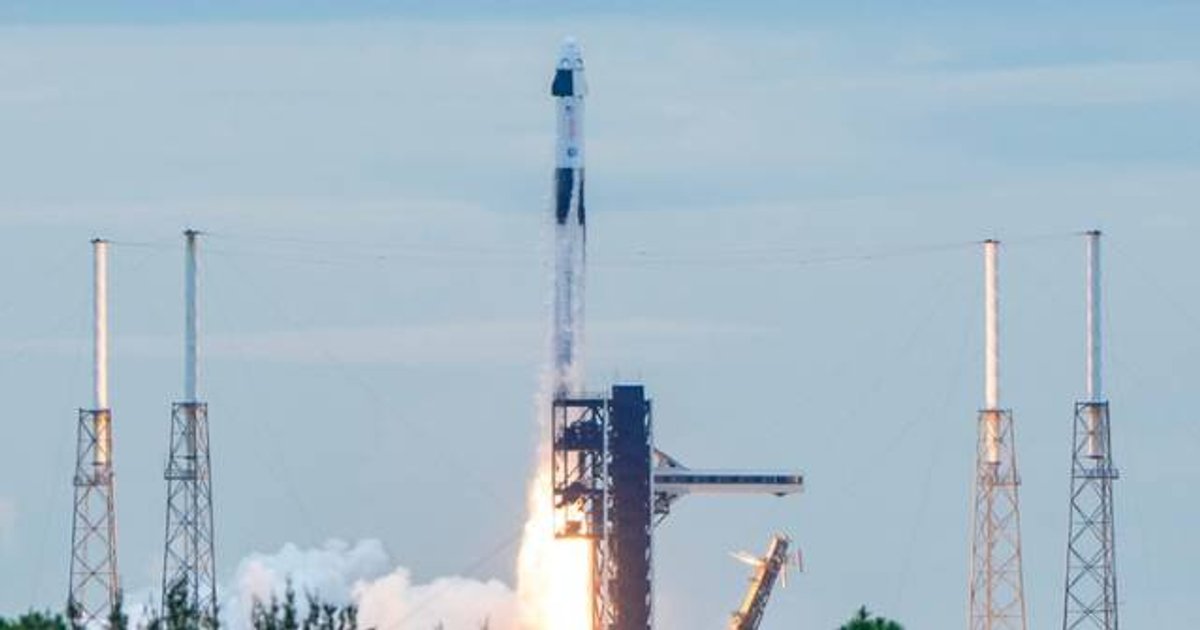 SpaceX“星舰”首次入轨后Crew-13接力升空 首位黑人女性担任指挥官