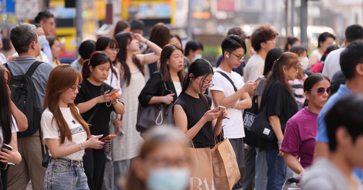 港府料2028年人力短缺收窄至13万 较两年前预测大幅改善