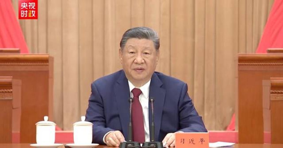 Xi marks Long March anniversary with revival call