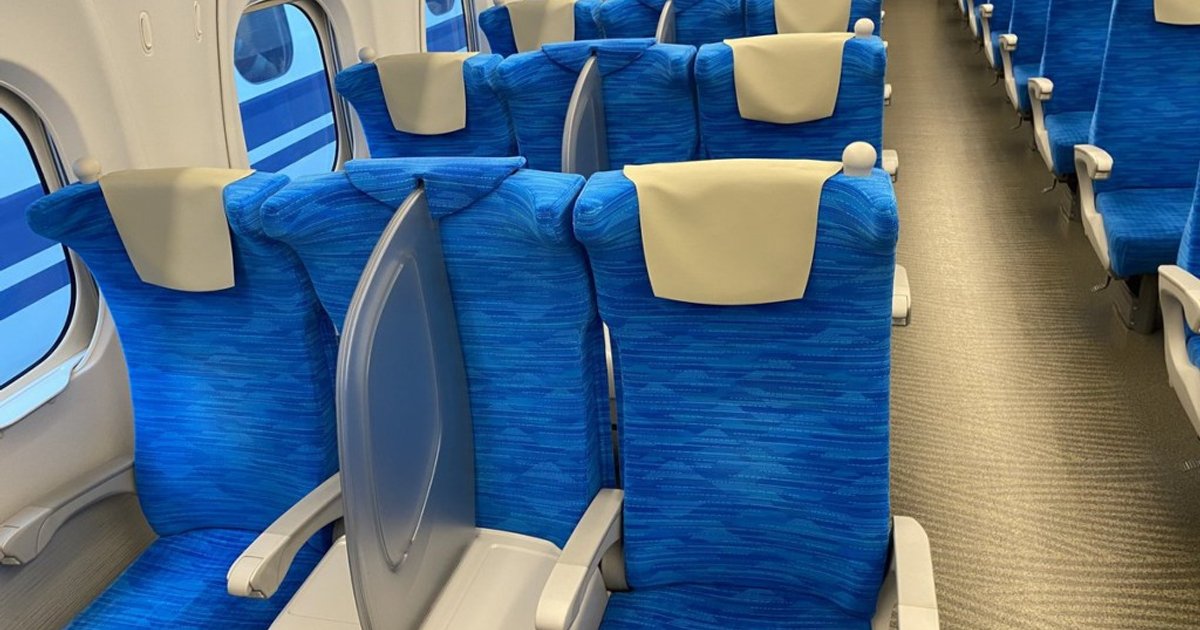 日本新干线“孤独席”网上走红 多付2000円即可独享半个座位空间