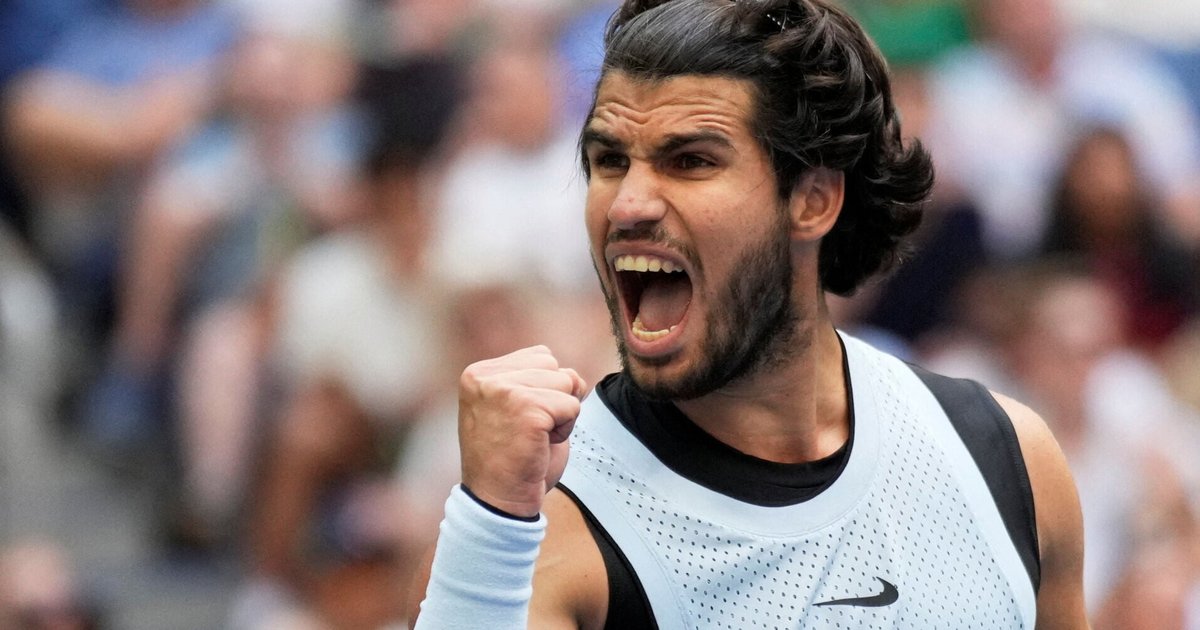 Alcaraz Reaches US Open Quarters After Injury Return; Sabalenka Advances