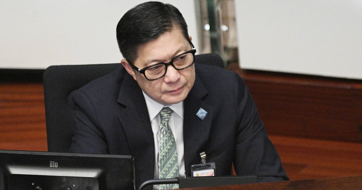 邓炳强致函《纽约时报》谴责相关文章