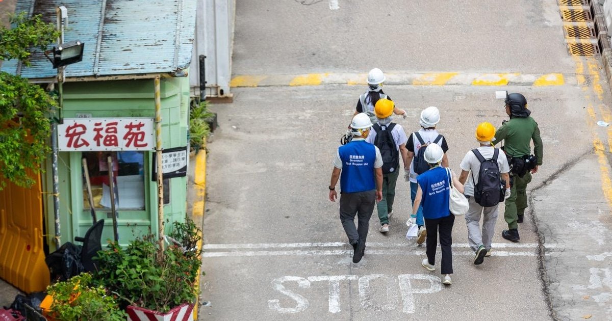 Gov't Arranges Over 10 Hung Fuk Estate Households to Return to Units