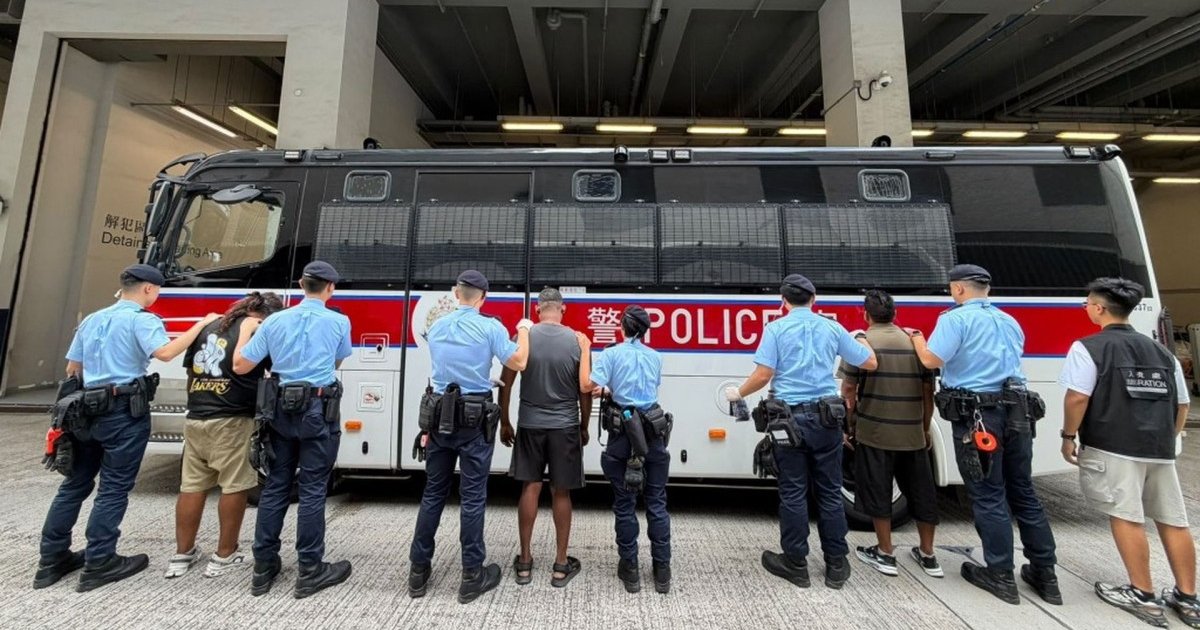 West Kowloon anti-illegal worker raid nets 19