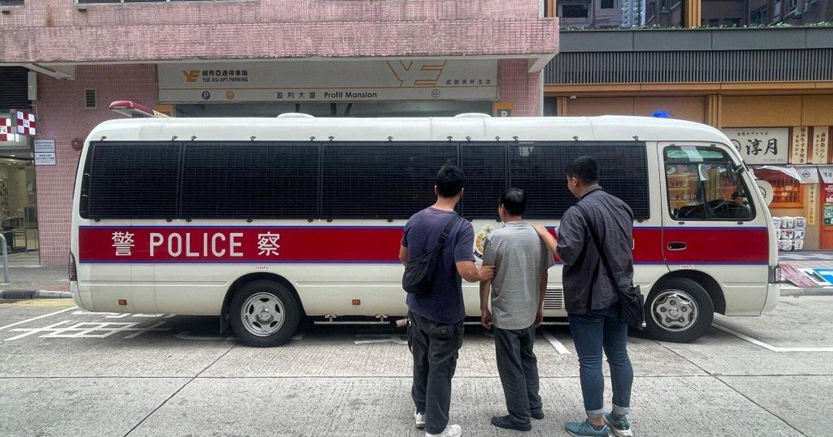 东九龙跨部门反黑工行动拘捕4人