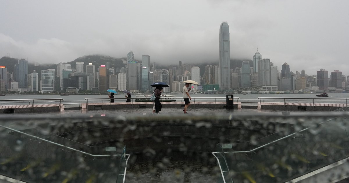 Hong Kong Monitors Tropical Storm Narra as Guangdong Coast Threat Looms