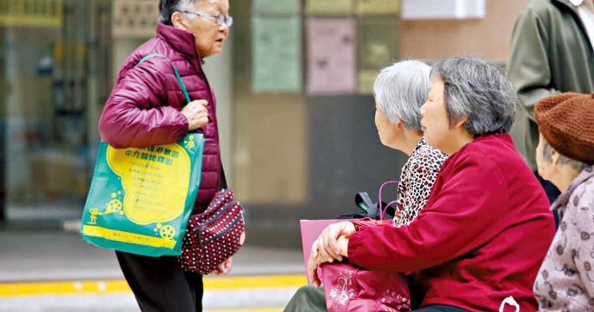 銀色債券2026|銀債退款643億如何部署?定存高息股成焦點