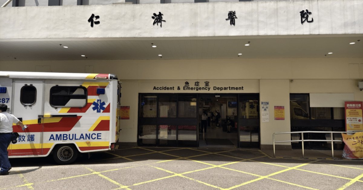 荃灣男子墮樓送院不治 54歲姓鄧男子倒臥平台昏迷送院
