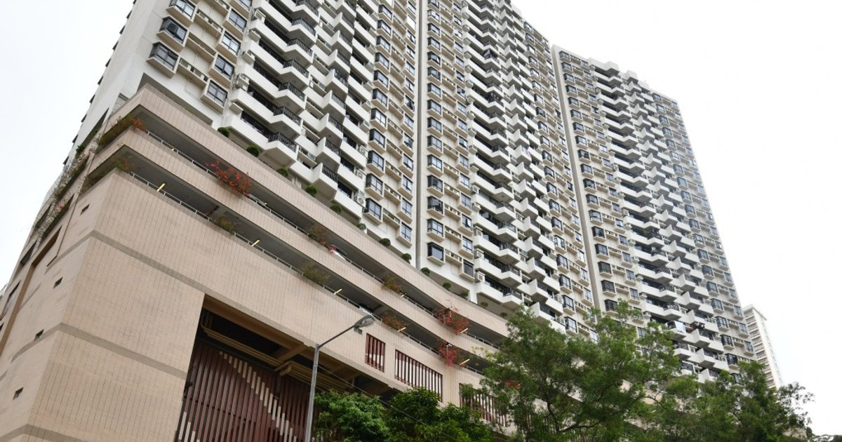 27-year-old man found dead in Tai Hang flat