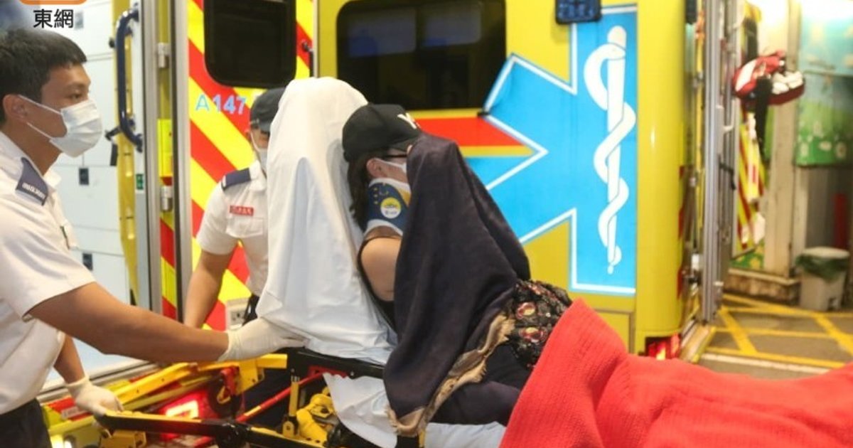 False Ceiling Collapses in Tsim Sha Tsui Elevator, Woman Hit on Head