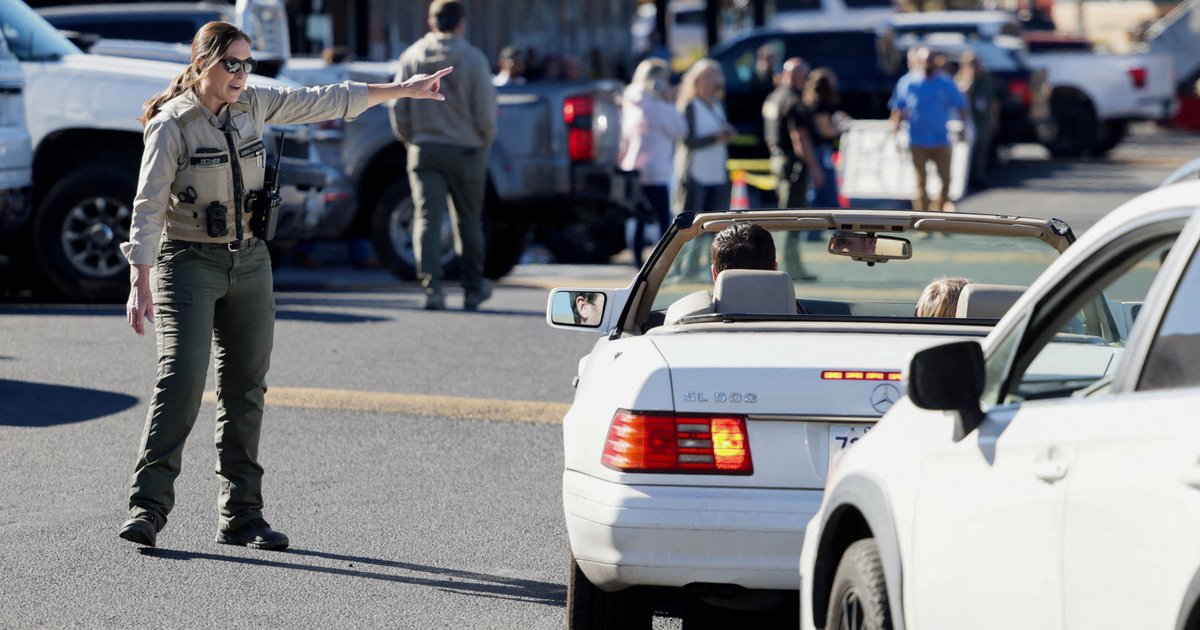Four reported dead in Oregon elementary school shooting