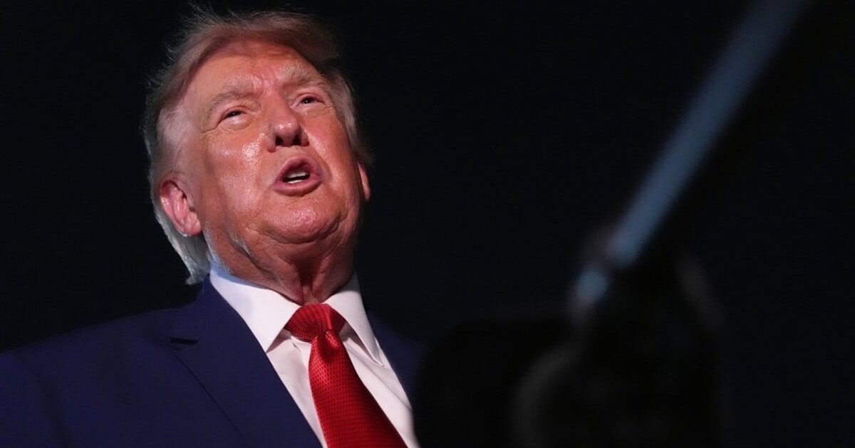 Trump Claims Full US Control of Strait of Hormuz as Iran Vows to Keep Channel Closed