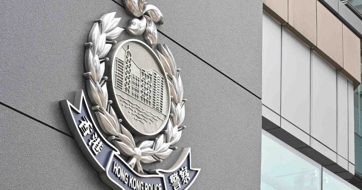 Driver charged after child seen on lap in Kwai Chung