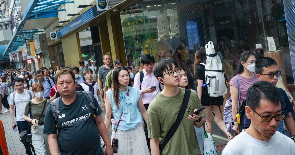 本港12月起首階段推強積金「全自由行」