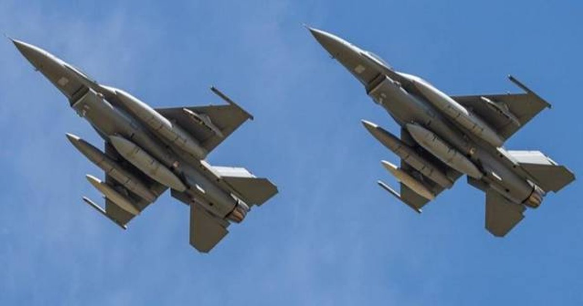 首批兩架F-16 Block 70戰機跨洋抵台 軍購歷時20年難改力量失衡